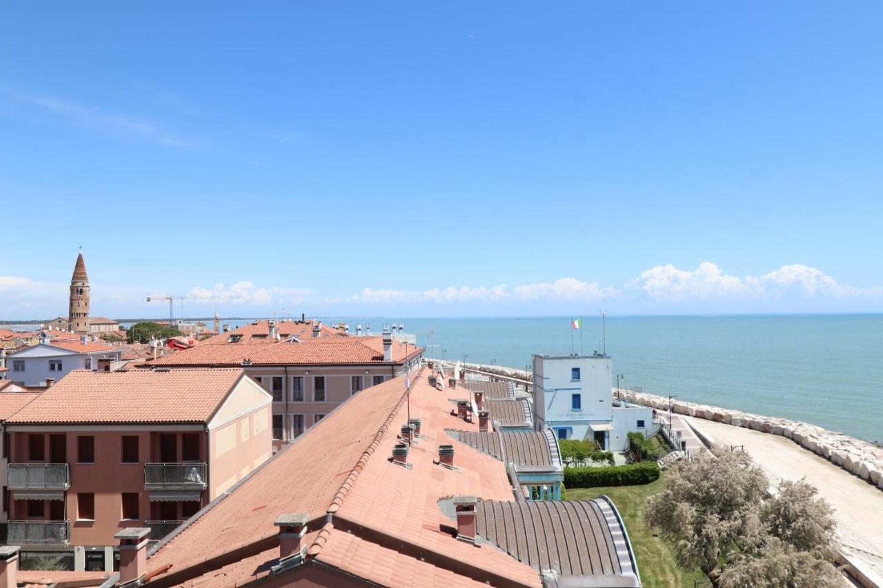 Appartement Penthouse Attico Mara à Caorle Extérieur photo