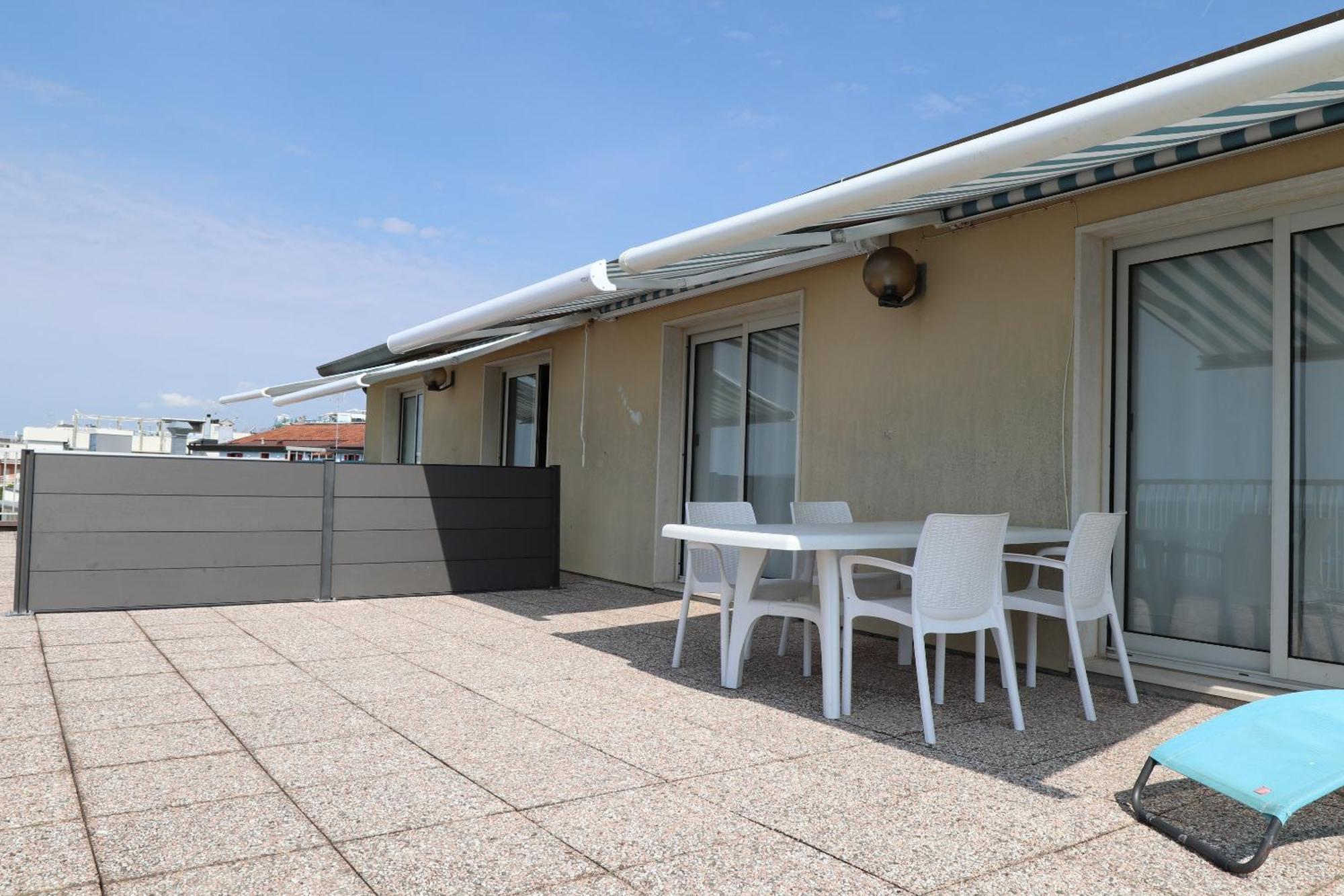 Appartement Penthouse Attico Mara à Caorle Extérieur photo